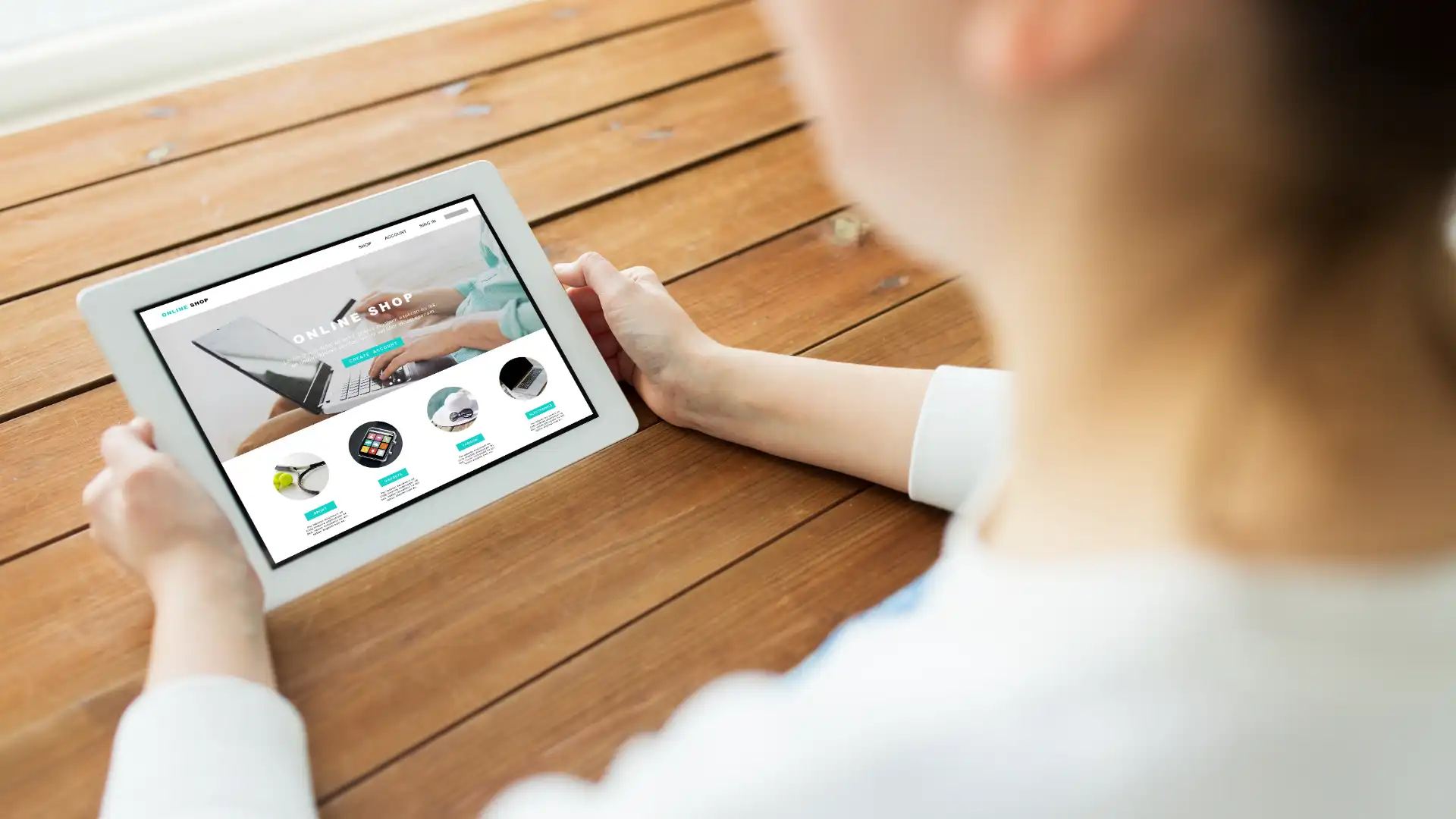Google terus memperbarui algoritmanya untuk memprioritaskan pengalaman pengguna, konten relevan, dan teknologi mutakhir.